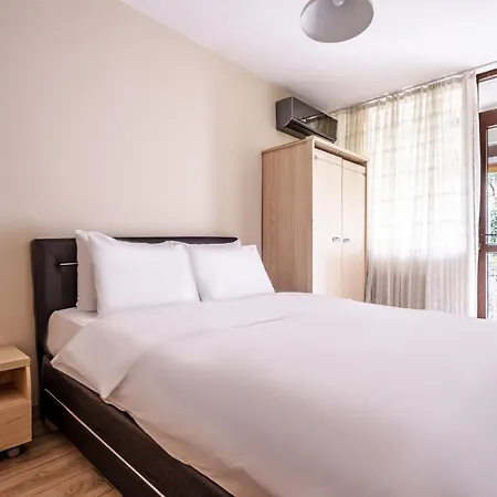 Flat With Sea View Near Uskudar Ferry Station Стамбул